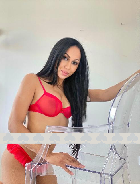 Acompanhante-Viptransex Oral De Deusa E Pica Macho Lizzy-Porto
