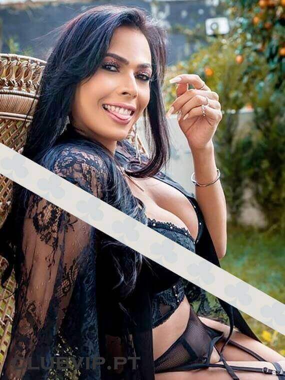 Acompanhante-Travestis De Luxo Iza Bella-Porto